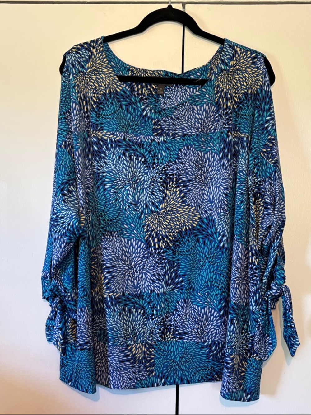 The Limited Teal/Navy/Yellow Blouse with 3/4 length Peek-a-boo Tie-Sleeves